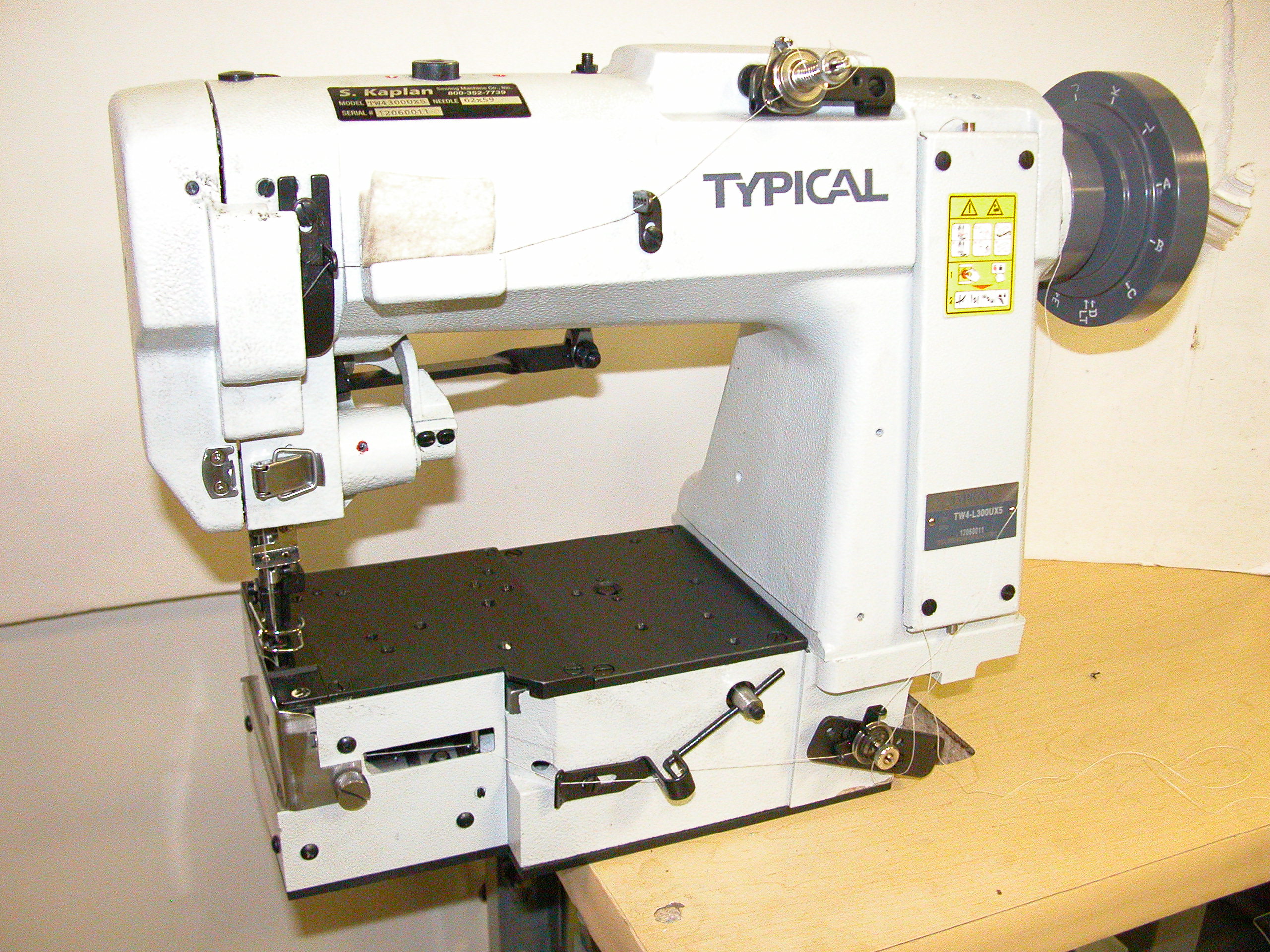Typical Model TW3-L300UX5 Tape Edge Sewing Machine Head